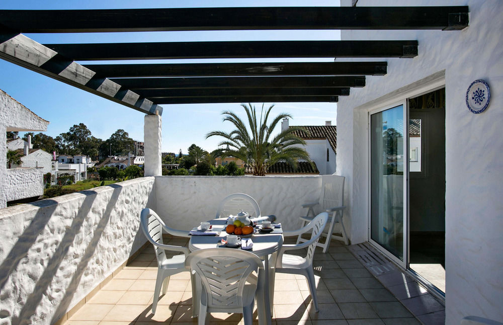Ona Club Bena Vista Hotel Estepona Exterior photo